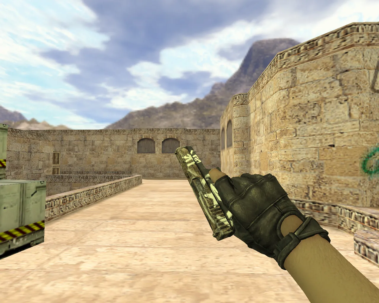 Glock Desert Rebel Model for CS 1.6 - High-Detail Weapon Skin Download - screenshot 2